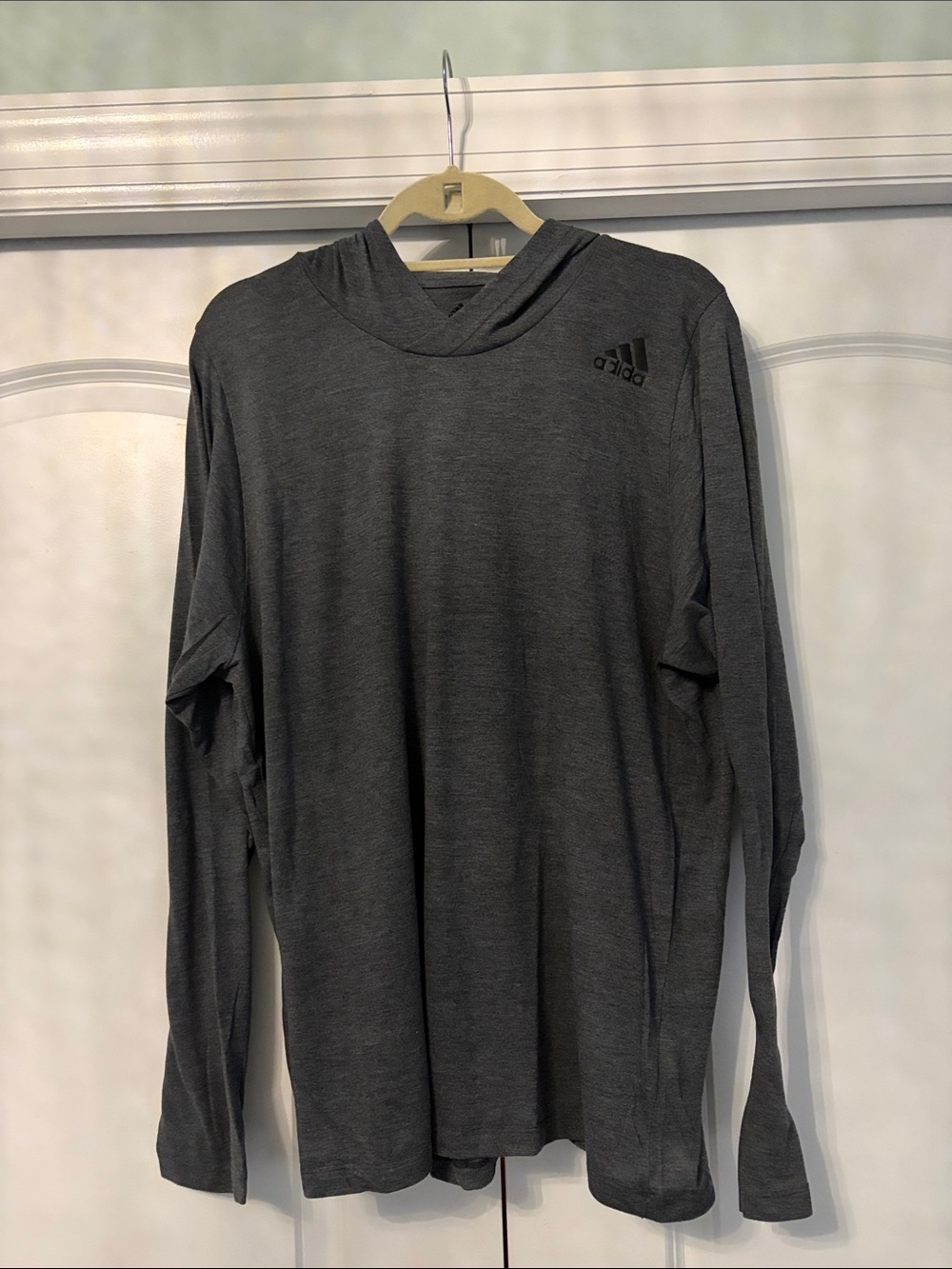 adidas Men's Charcoal Gray Hooded Long-Sleeve Shirt